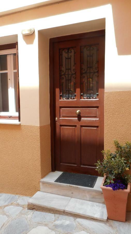 ארמופוליס Elegant And Comfortable Apartment In The City Center מראה חיצוני תמונה
